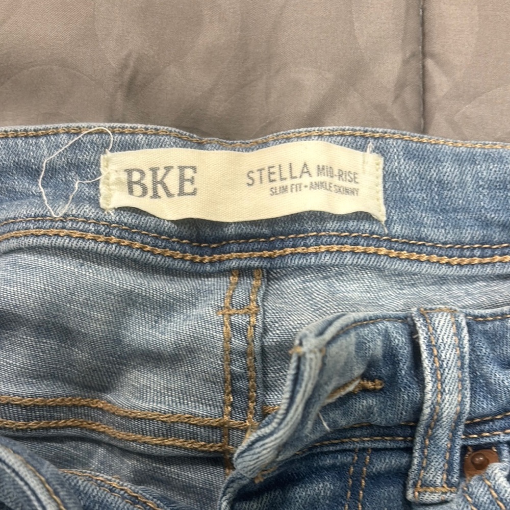 BKE Blue Boyfriend Jeans with Distressed Details - Picture 2 of 5